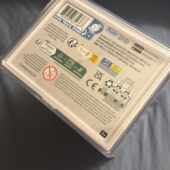 Jason Kelce Pop Funko in special display box - Picture 6 of 6